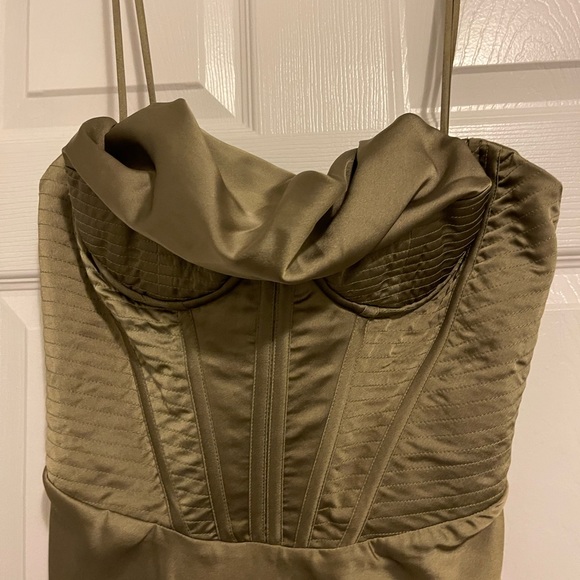 MYRNA OLIVE CORSET HOUSE OF CB DRESS - Picture 7 of 9
